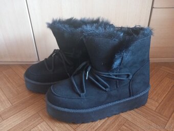 dámské zimní boty od NEW YORKER vel. 39 nové - 2