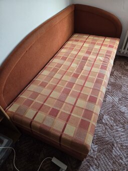 Prodám postel 90x200 - 2