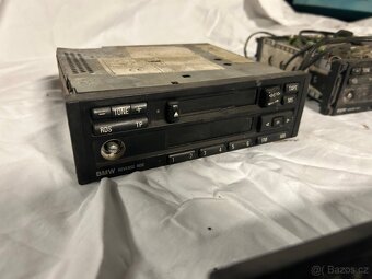 Autorádia bmw reverse RDS na díly - 2