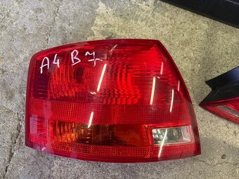 Zadni světla Audi A4 B7 combi - 2