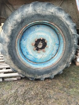 Zadni kola Zetor crystal 8011 - 2