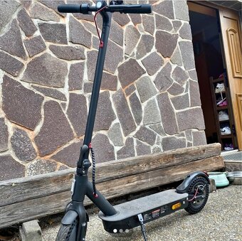 Elektrokoloběžka Sencor Twitter Long Range 2021 - 2