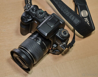 Konica Minolta Dynax 7D - 2