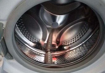 Extra úzká pračka Indesit 4kg, 33cm, slim - 2