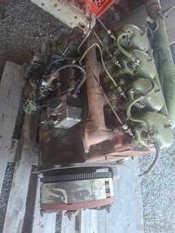 Motor zetor 6701. - 2