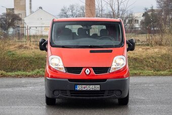 Renault Trafic 2.0 dCi 16V Passenger / 84kW / 2011 - 2