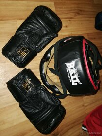 Boxerské rukavice s helmou značka BAIL - 2