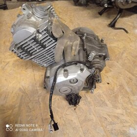 Yamaha XT125 Supermoto - motor PRODANÝ - 2
