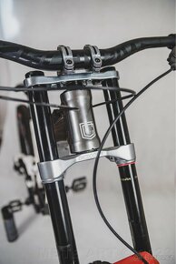 Commencal Supreme DH 29 TEAM 2021 - 2