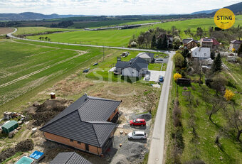 Prodej stavebního pozemku 951 m2, 132175 - 2