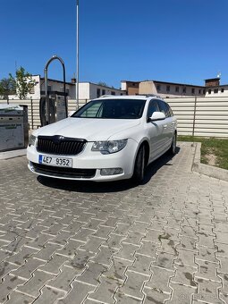Škoda Superb Combi 2.0 TDI 125kW 4x4, r.v. 2011 - 2