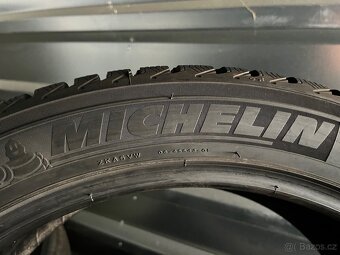 245/45 R20 103V - 2