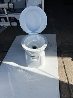 Kazetové chemické WC Dometic CT 4110 - 2