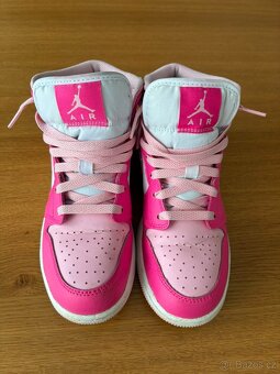 Nike Air Jordan - 2