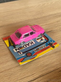 Kaden Škoda 120LS 1:43 tmavě růžová - rarita - 2