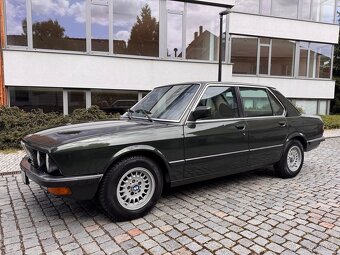 BMW E28 525e - 2