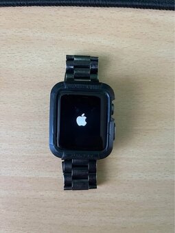 Chytré hodinky Apple Watch Series 3 GPS 42mm - 2