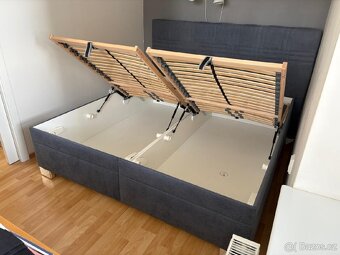 Čalouněná postel Blanař - 2