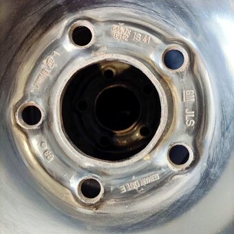 16" plechová kola – 5x115 – OPEL (CHEVROLET)  Disky: Plecho - 2