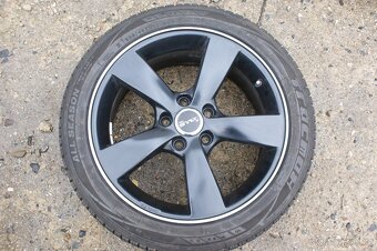 Italska alu kola R17 na Skoda Audi Seat VW zimni pneu - 2