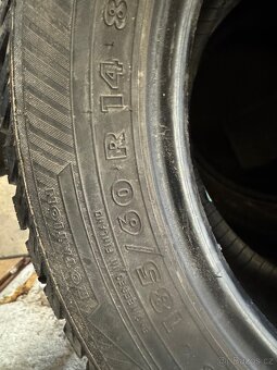 Zimni pneu 185/60 r14 nokian - 2