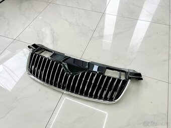 MASKA KAPOTY • ŠKODA FABIA 2 - ROOMSTER • ZASÍLÁME - 2