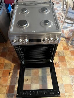 Plynový sporák s el. troubou (cca 4x použit) - 2