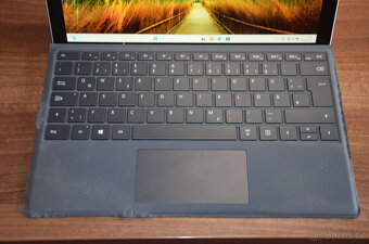 Microsoft Surface PRO 5 i5/8GB/SSD 256GB/záruka - 2