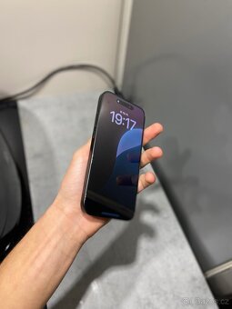 IPhone 15 pro prodám/vyměním - 2