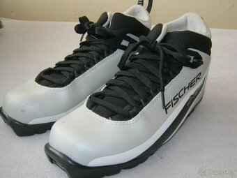 Boty na běžky FISCHER XC SPORT vel.41, váz. NNN - 2