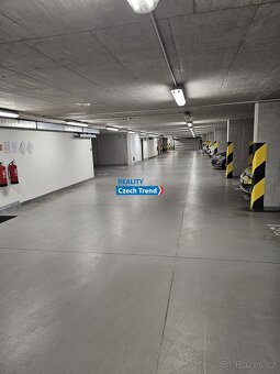 Prodej garážového stání 12 m², Holandská čtvrť, Olomouc - Ře - 2