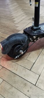 Elektrokolobezka w-tec skootie 2 pro - 2