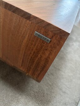 Konferenční stolek - 2