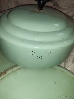 Chlebovka 80let stará - 2