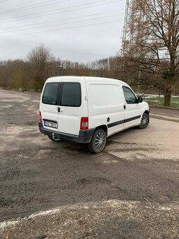 Peugeot partner 1.6 benzin - 2