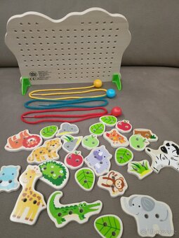 Dřevěná navlékačka - 2