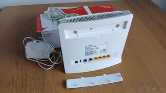 3G / LTE modem router Vodafone B3000 - 2