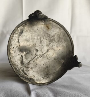 starožitná cínová konvice - 2