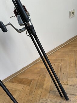 2ks kaprařské pruty - 2dílné, 390cm - 3,5lb - 2