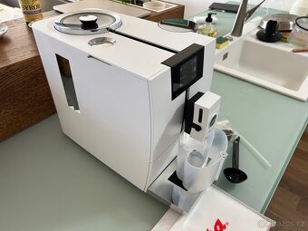 Jura ENA 8 TOUCH Full Nordic White - 2