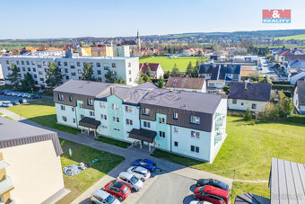 Prodej bytu 3+1, 90 m², Město Touškov, ul. Partyzánská - 2