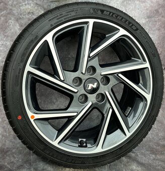 Originální Alu kola 5x114,3 Hyundai i30 225/40/18 TOP - 2