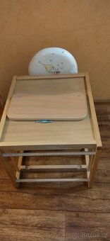 Dětská jídelní židlička - 2