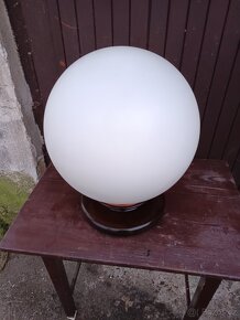 STOLNÍ LAMPA - 2