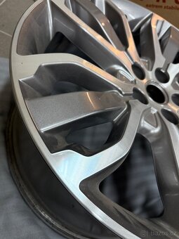 Range Rover Sport L494 R21 alloy kolo - 2