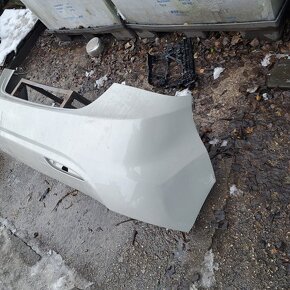 HYUNDAI ELANTRA zadní nárazník 2010-2013 (verze předlift) - 2