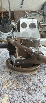 Hydraulické čerpadlo z německého čelního nakladače - 2