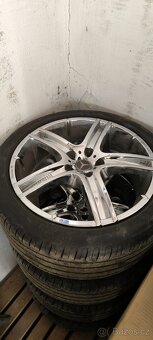 ALU KOLA MOMO R18 5x112 chrom - 2