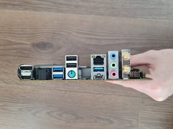 Asrock A520M ITX/ac - 2