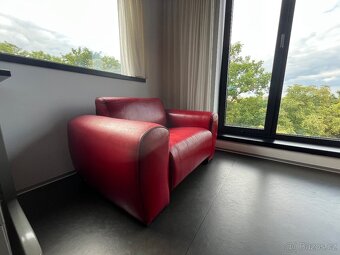 Kožené křeslo Het Anker + taburet - 2